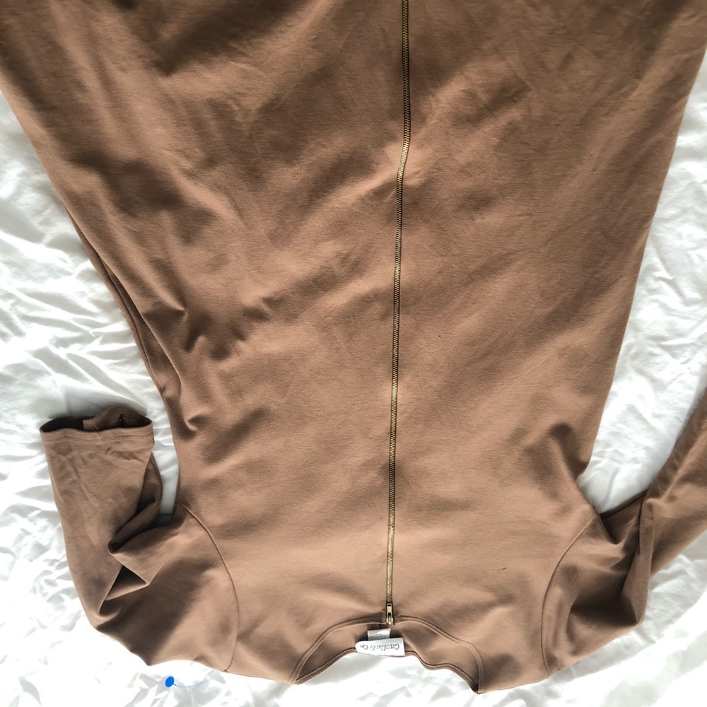 Brown dress
